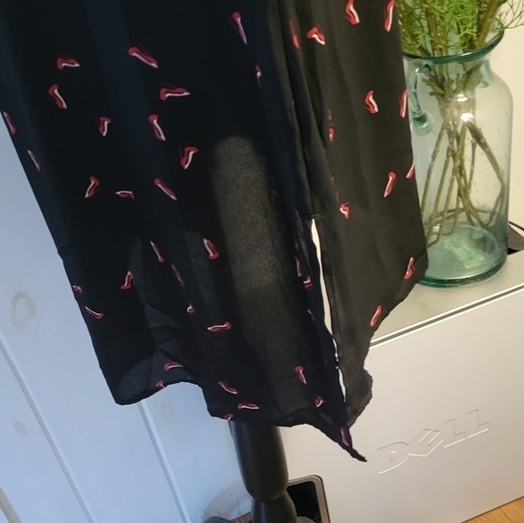 Red Heel Novalty Print Longsleeve Tunic Size 18 - Picture 3 of 9